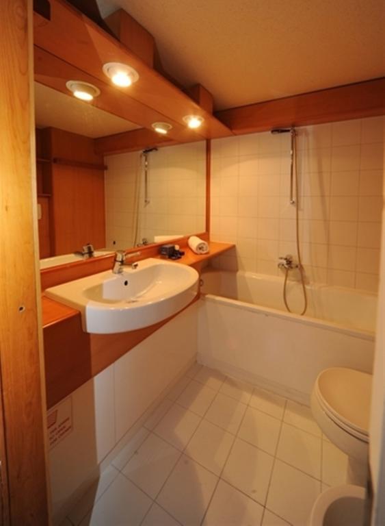 Appartamento Artuik Marilleva Habitación foto